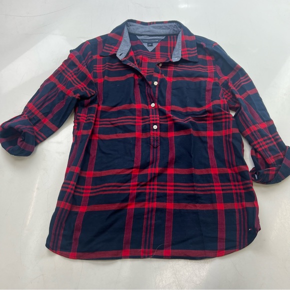 tommy Hilfiger women’s blue red flannel button down shirt M L55-27 - Picture 2 of 5